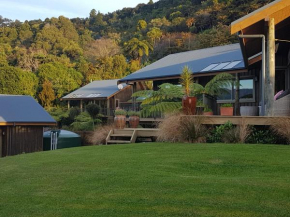 Riverstone Retreat Karamea, Karamea